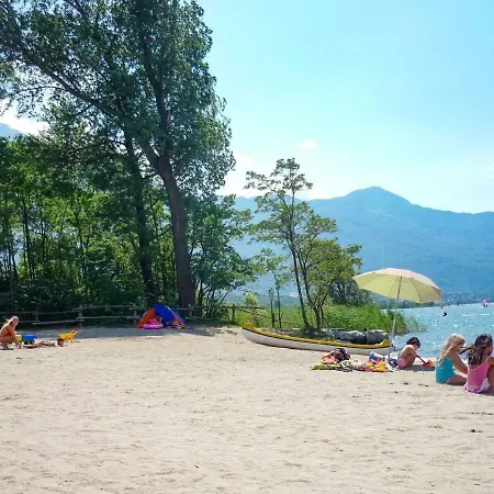 度假居 Paradise Boschetto Strand Bungalow Mit Pool *